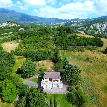 Casa Del Bosco - Vista Mozzafiato & Parco 4 Ettari Villa Bobbio Buitenkant foto